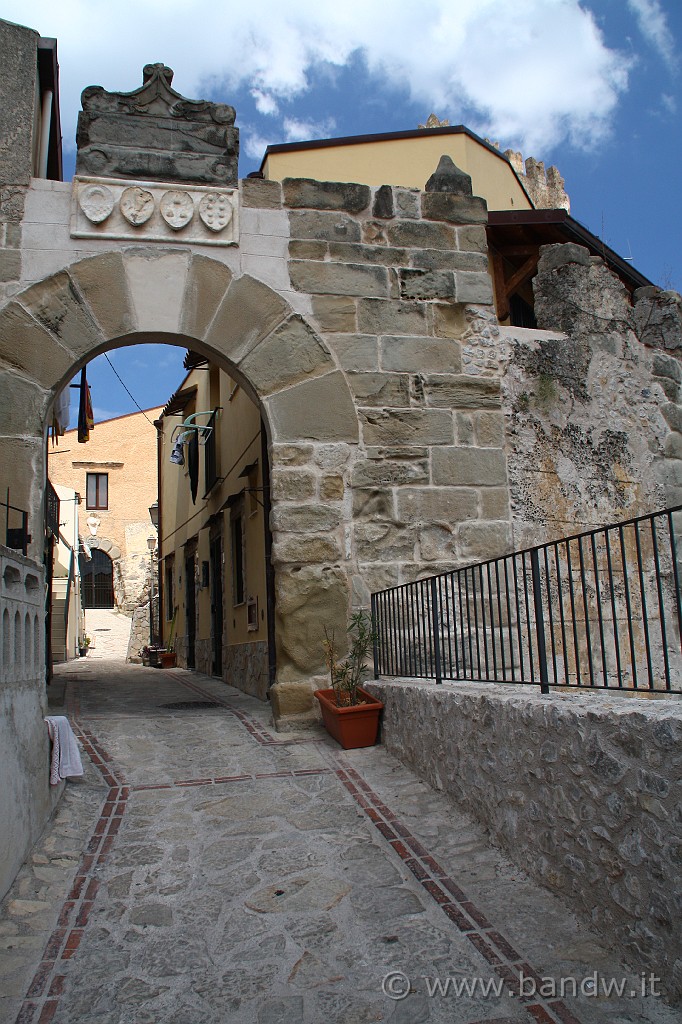 Sicilia_Tirrenica_178.JPG - Il portone d'ingresso la Castello