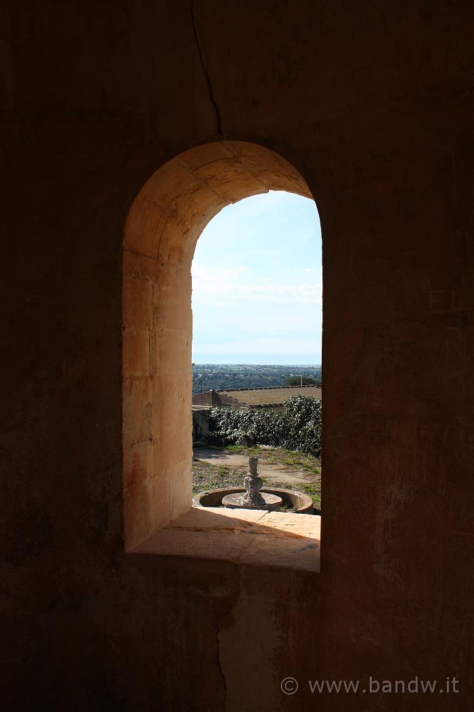 Castello di Donnafugata_012.JPG - Donnafugata (RG) - Il Castello - Esterni - Vista dalla torre d'avvistamento