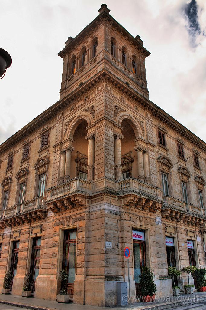 Ispica_014.jpg - Ispica (RG) - Barocco in Piazza Regina Margherita (HDR version)