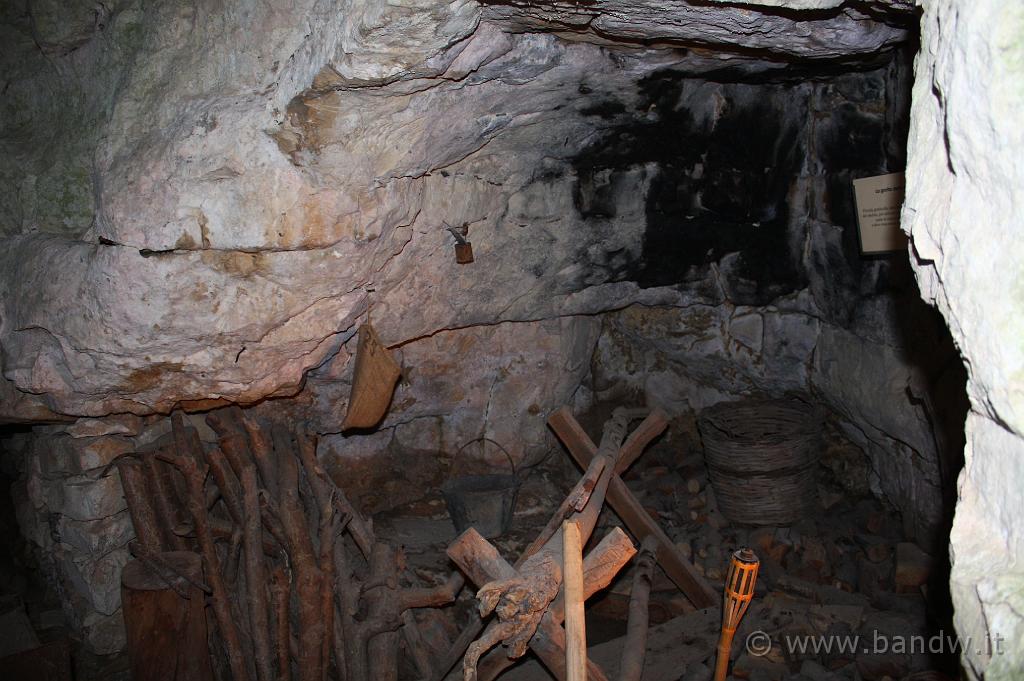 Ispica_Mulino_ad_Acqua_003.JPG - Ispica (RG) - Museo in grotte del mulino ad acqua