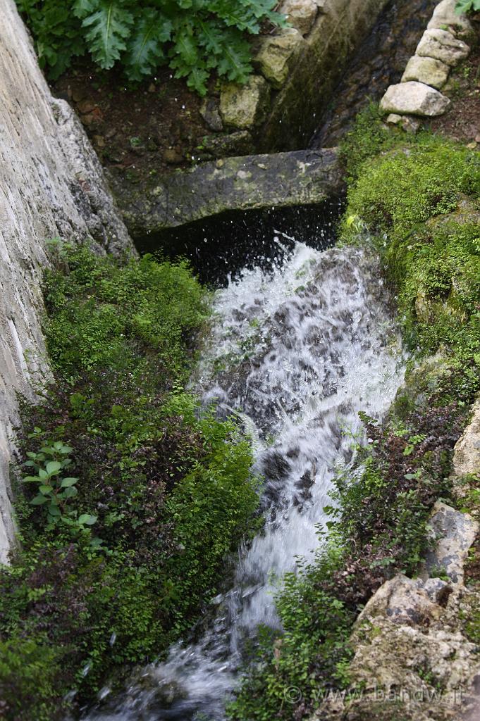 Ispica_Mulino_ad_Acqua_019.JPG - Ispica (RG) - Il nuovo flusso d'acqua necessario per il funzionamento del mulino