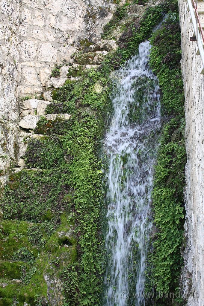 Ispica_Mulino_ad_Acqua_020.JPG - Ispica (RG) - Il nuovo flusso d'acqua necessario per il funzionamento del mulino