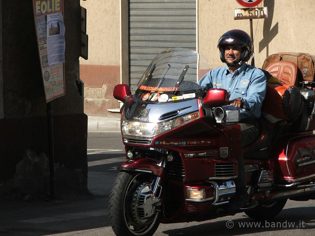 Motostaffetta2007(238).JPG - Arriva Gold Wing dalla Puglia.......